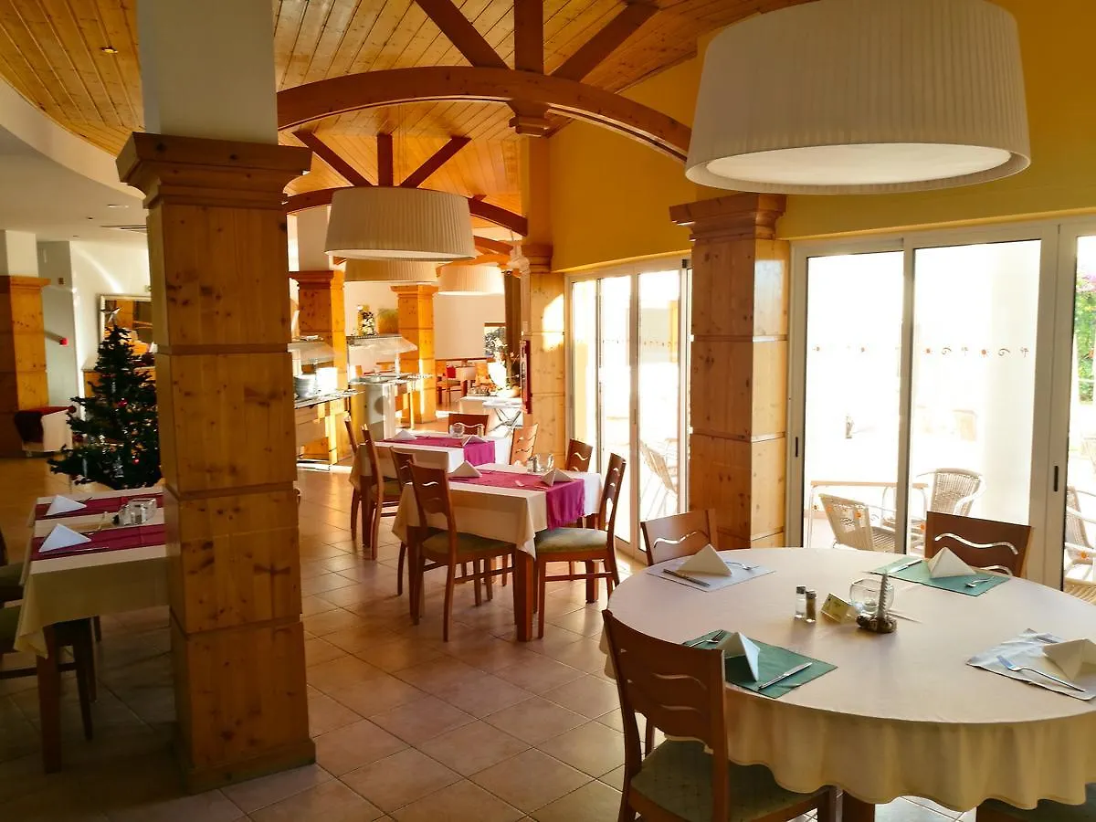 Club House Cvl Hotel Praia Da Luz Portugal