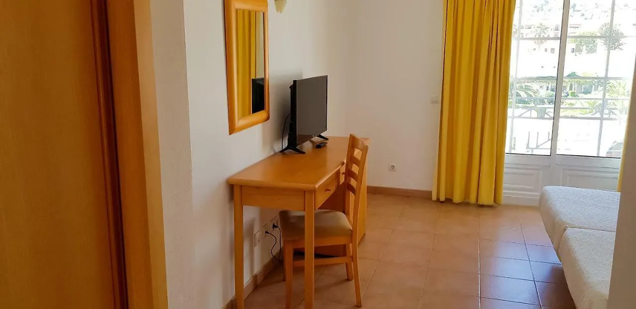 Club House Cvl Hotel Praia Da Luz 4*,
